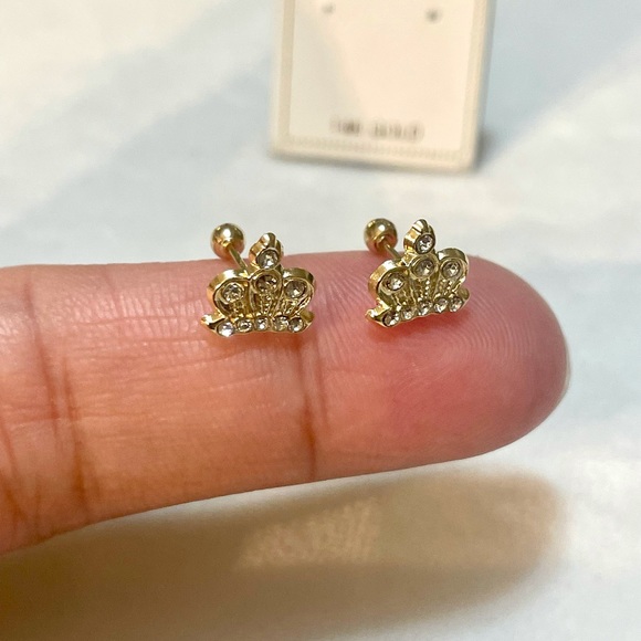 Solid Yellow Gold 14 Karat Crown Cz Stud 10x12 mm Earring